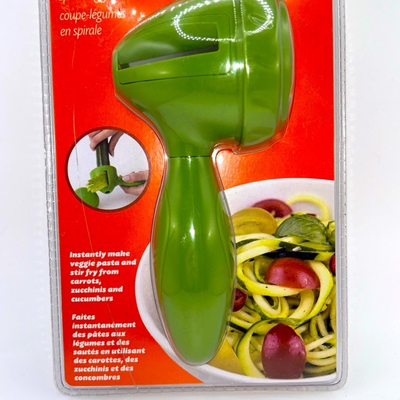 Profreshionals Spiral Veggie Slicer - Picture 5 of 7